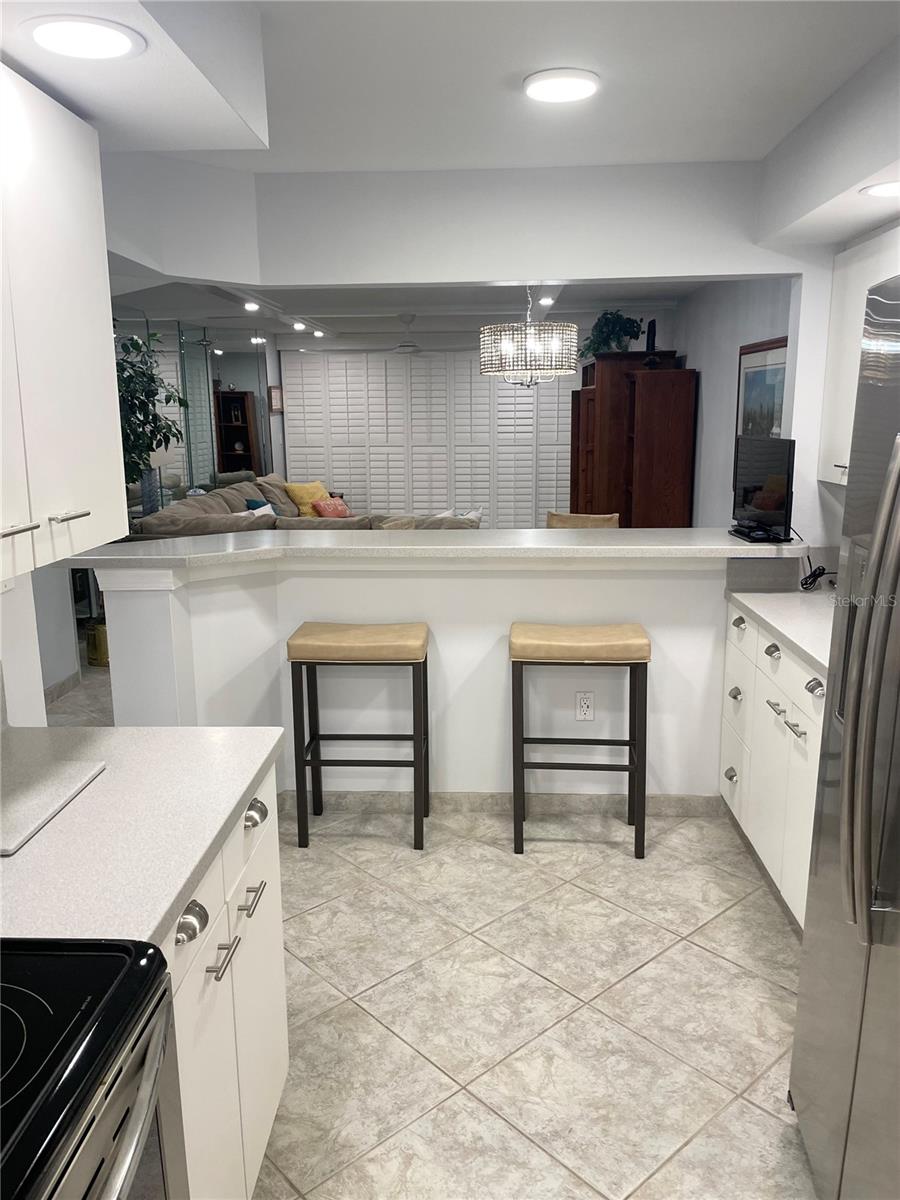 Image 7 of 29 For 1290 Gulf Boulevard 307