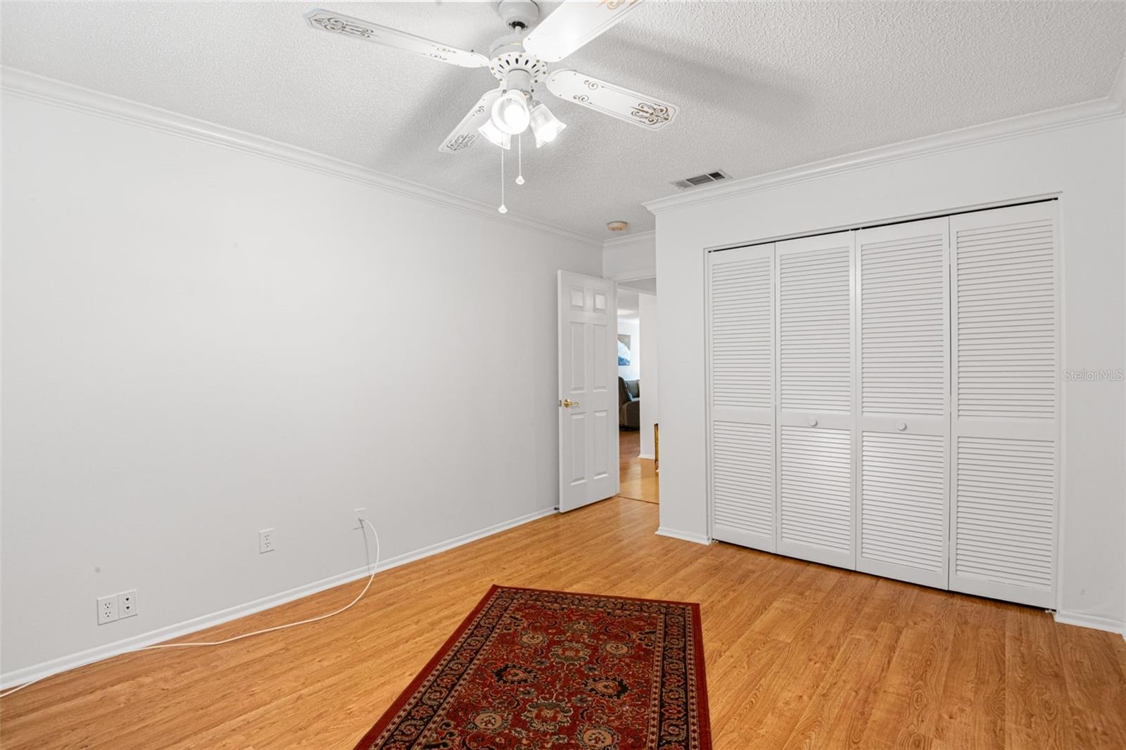 Image 35 of 61 For 1012 Dunrobin Drive D