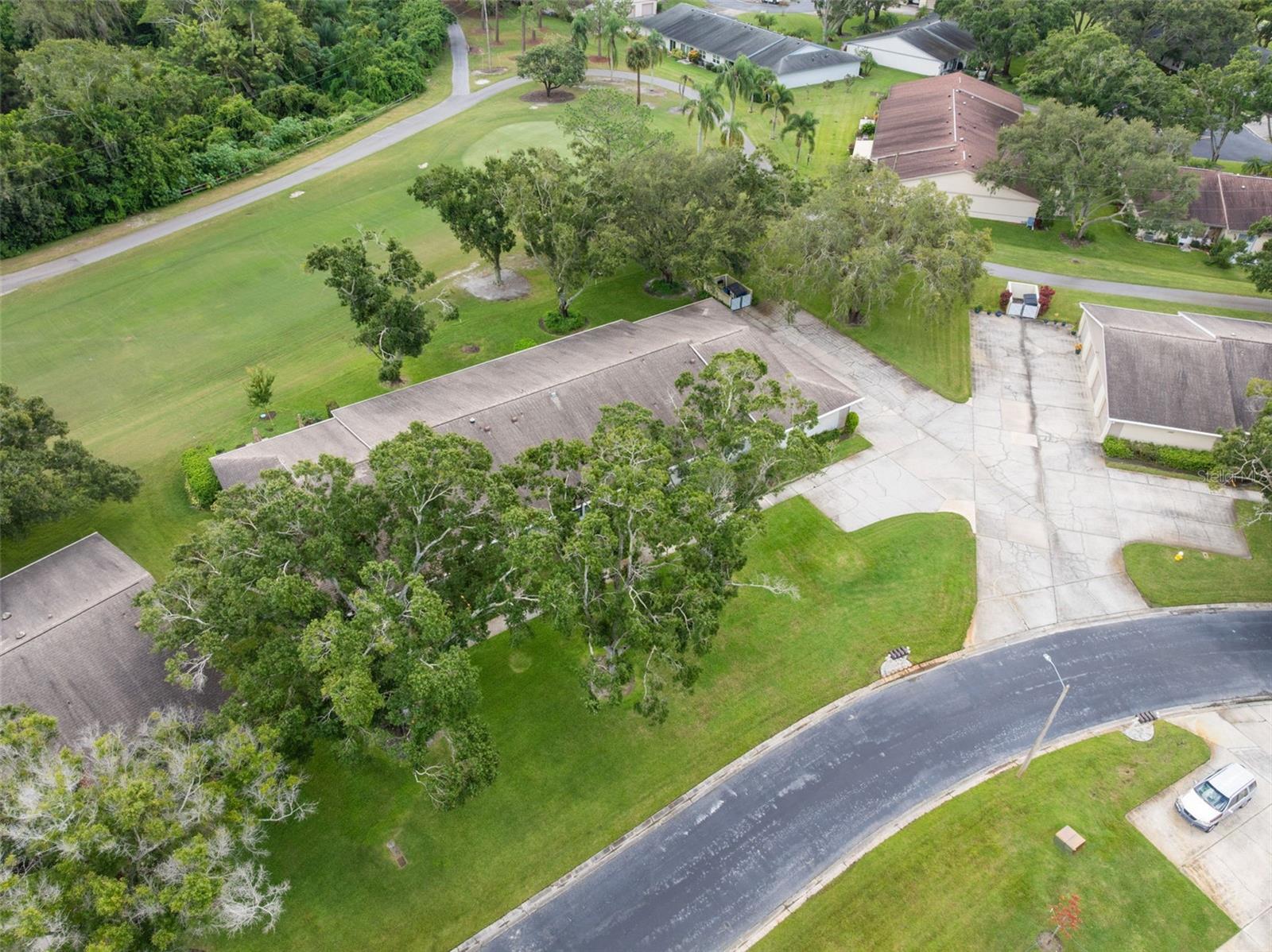 Image 44 of 61 For 1012 Dunrobin Drive D