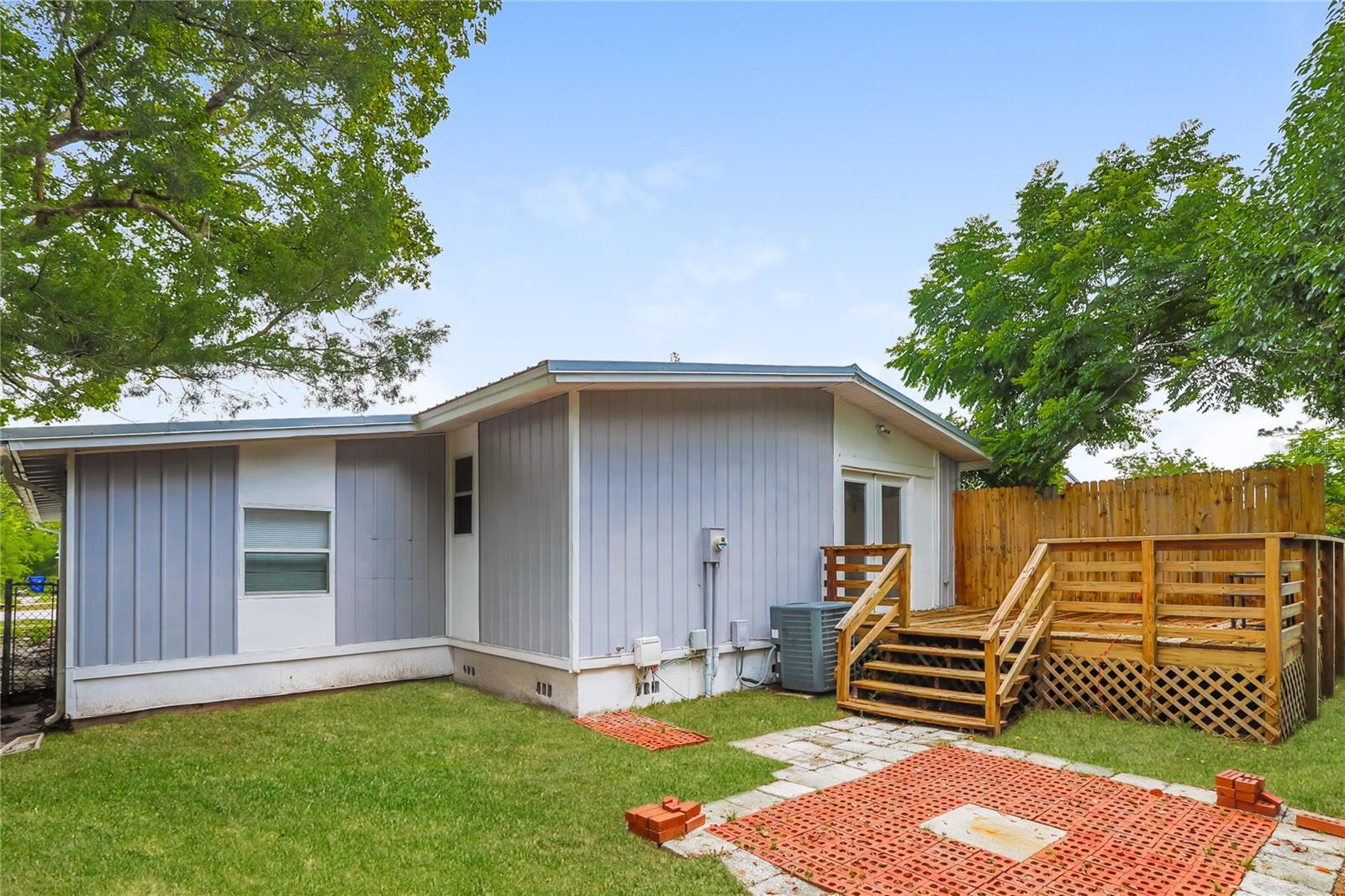 Image 19 of 21 For 133 Andora Street