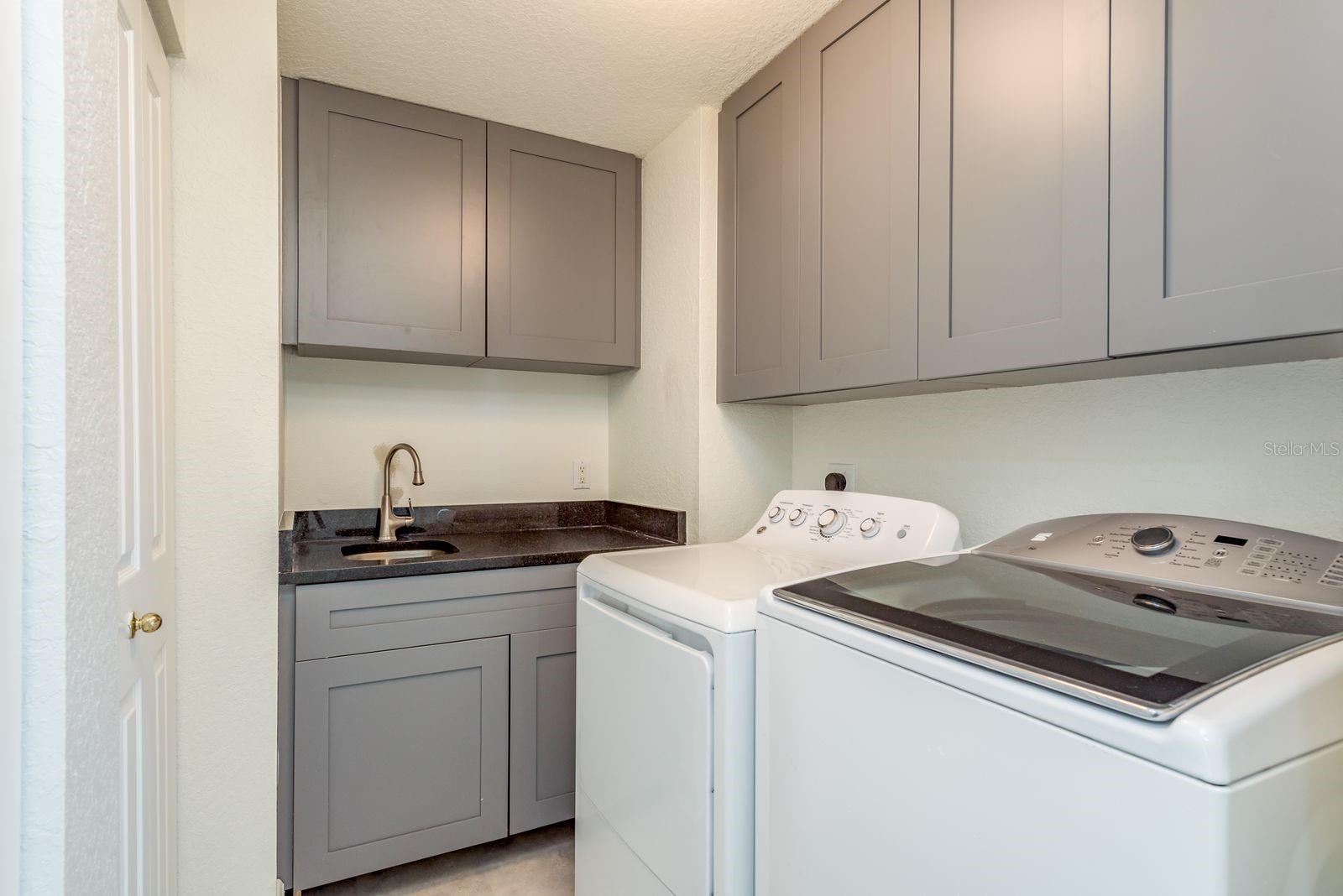 Image 30 of 78 For 1170 Gulf Boulevard 305