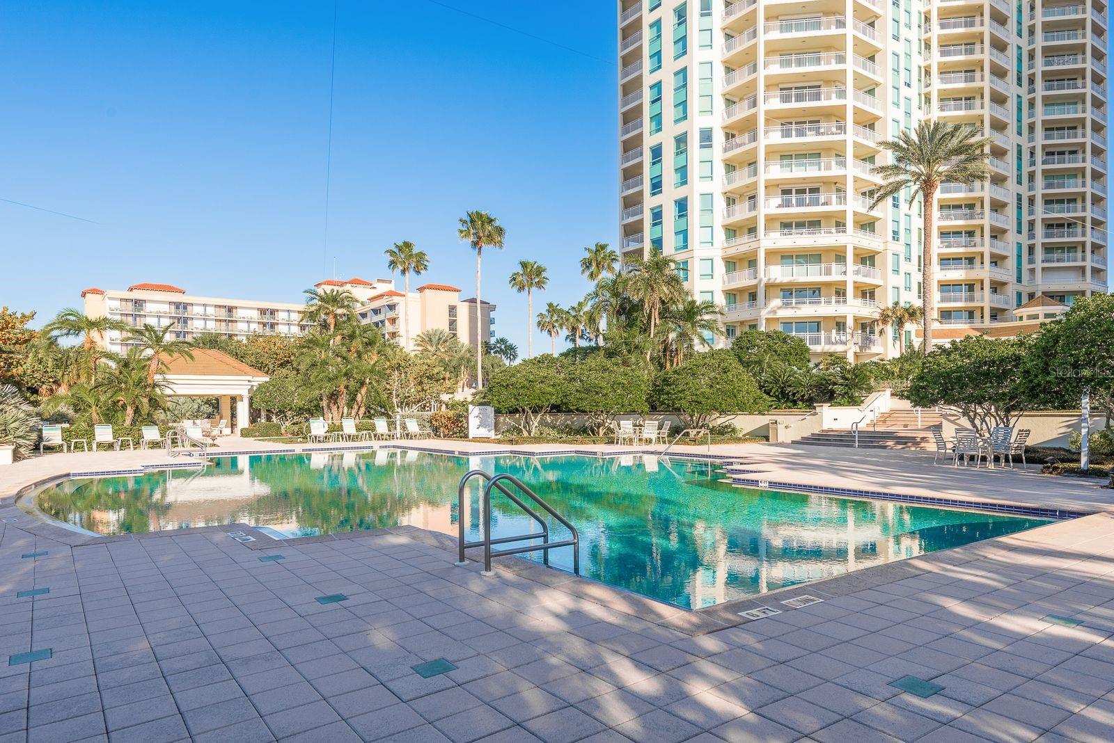 Image 41 of 78 For 1170 Gulf Boulevard 305