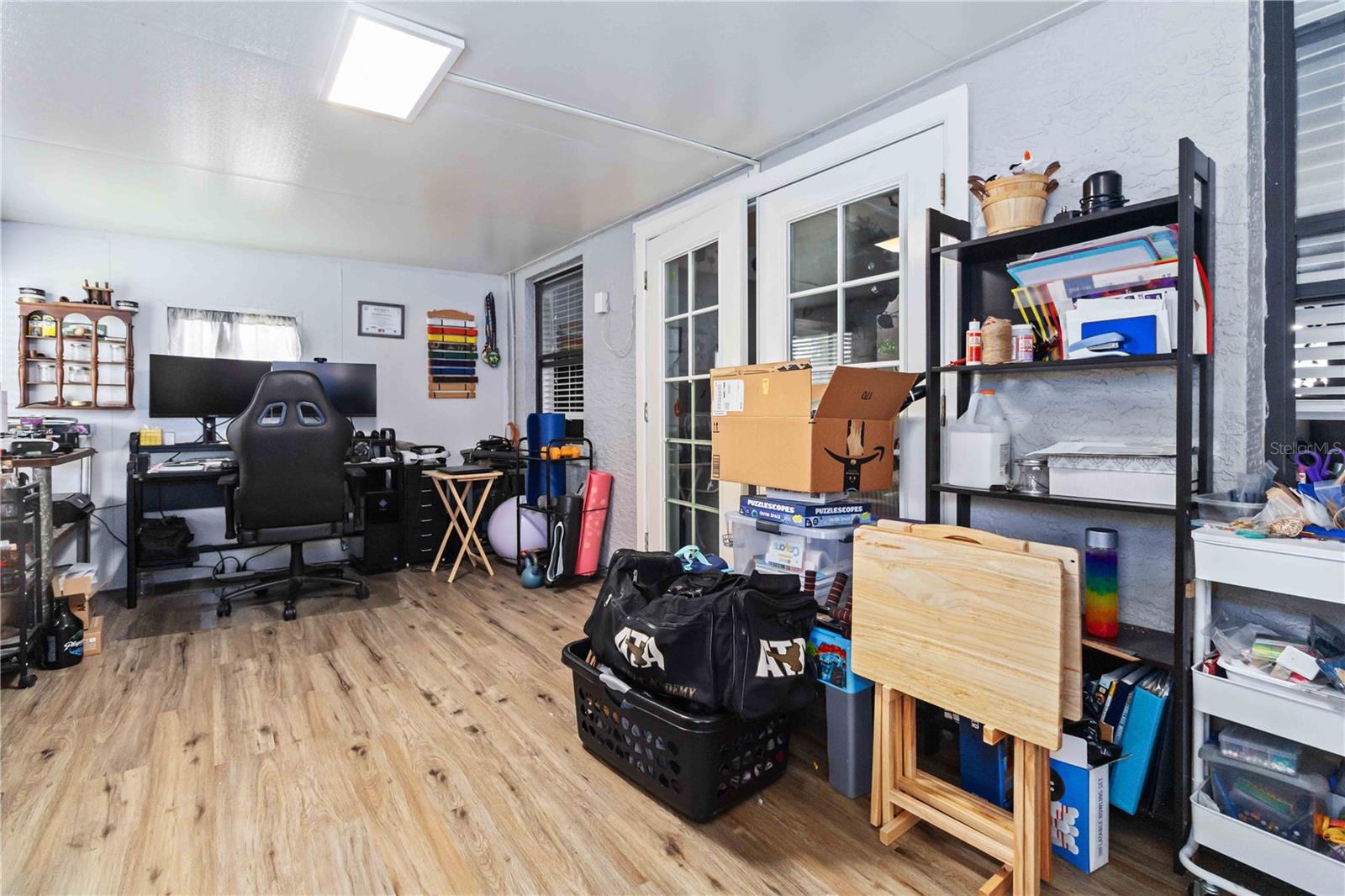 Image 23 of 30 For 6581 Bancroft Avenue