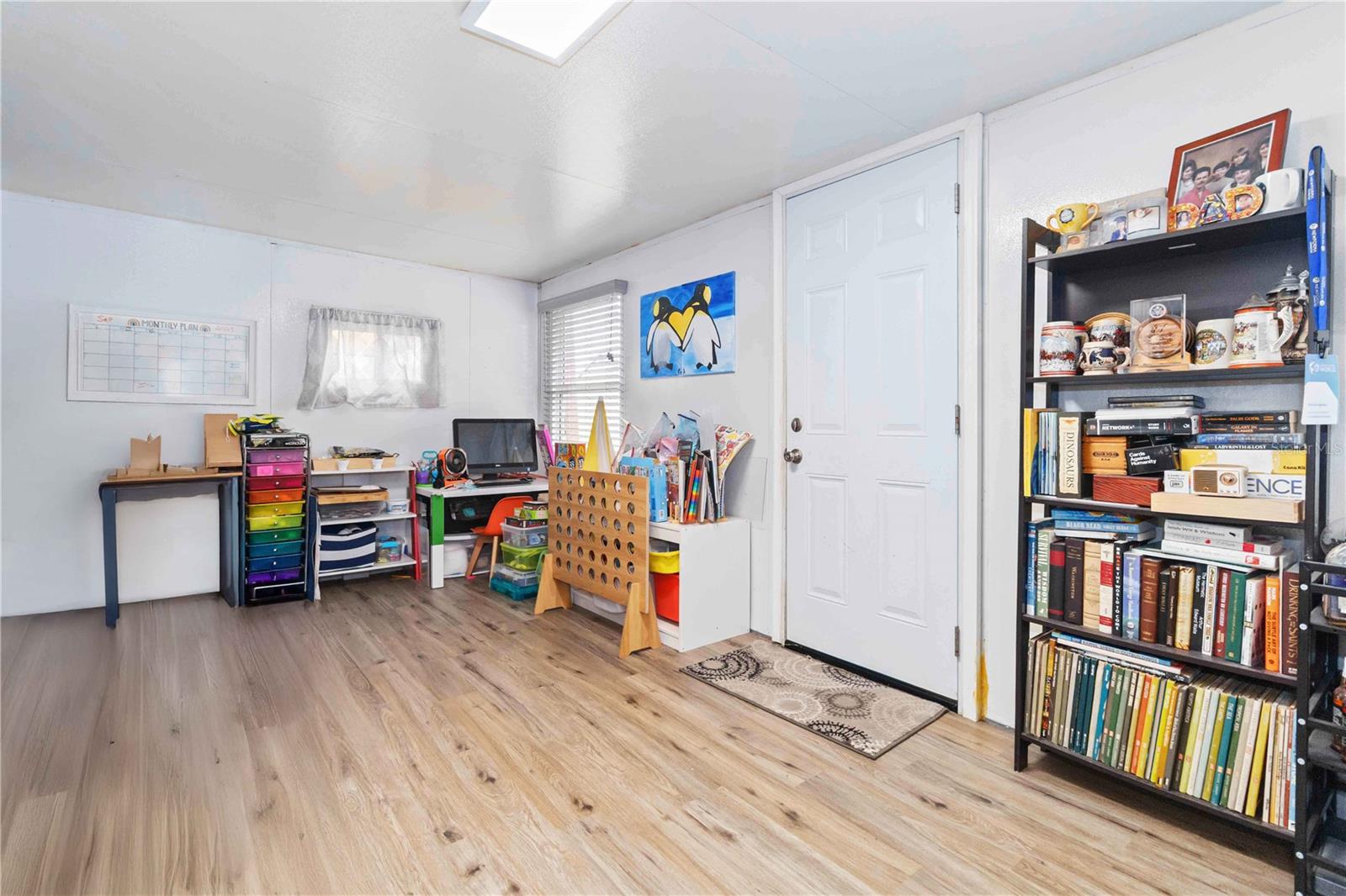 Image 24 of 30 For 6581 Bancroft Avenue