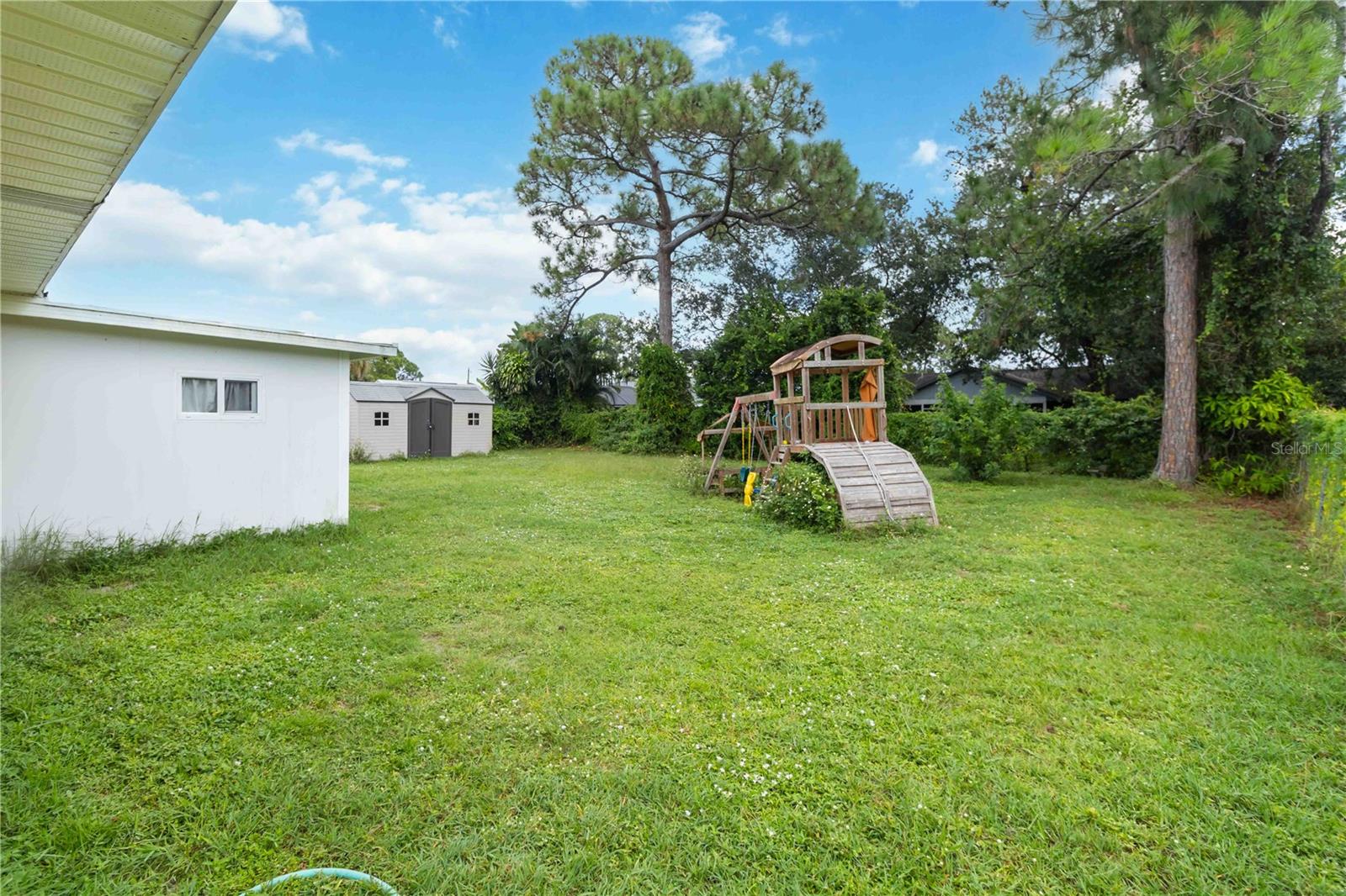 Image 30 of 30 For 6581 Bancroft Avenue