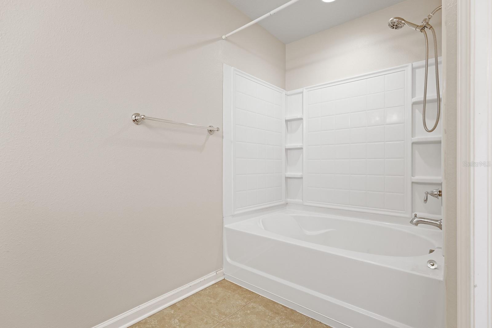 Image 16 of 30 For 10229 Red Currant Court