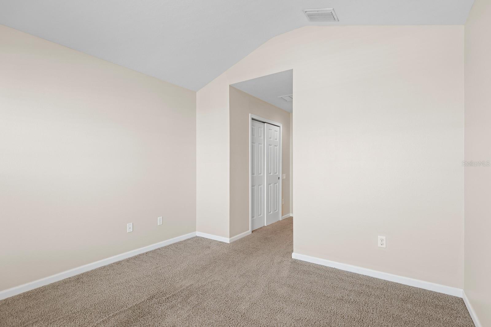 Image 24 of 30 For 10229 Red Currant Court