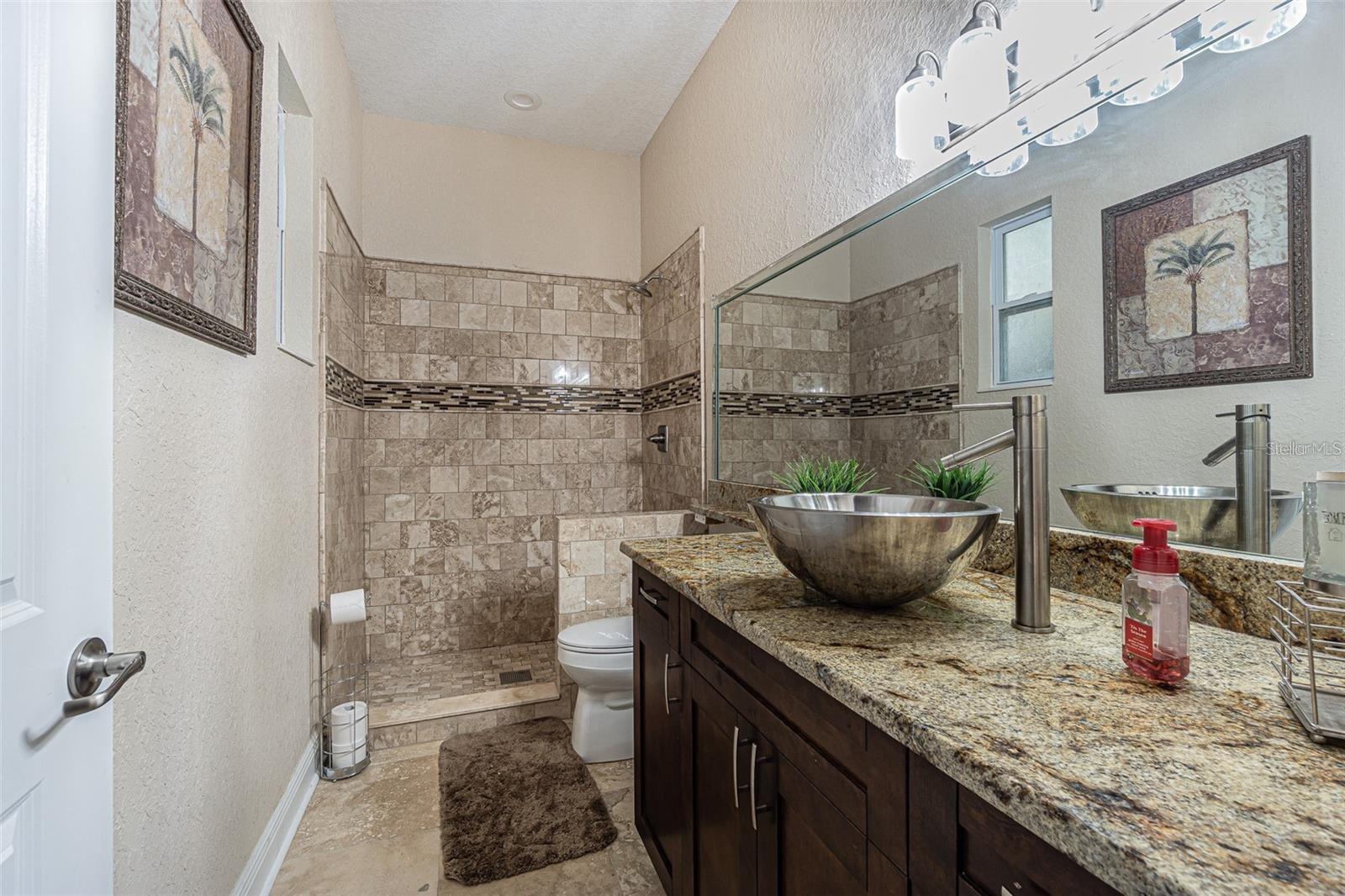 Image 30 of 38 For 13102 Done Groven Drive