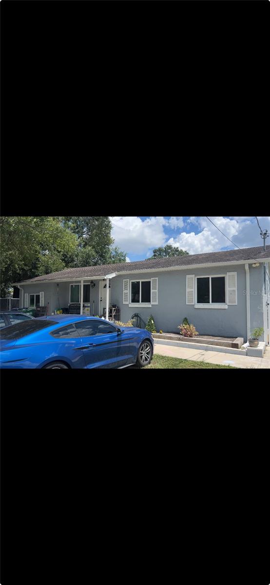 Listing Details for 10111 17th Street, TAMPA, FL 33612