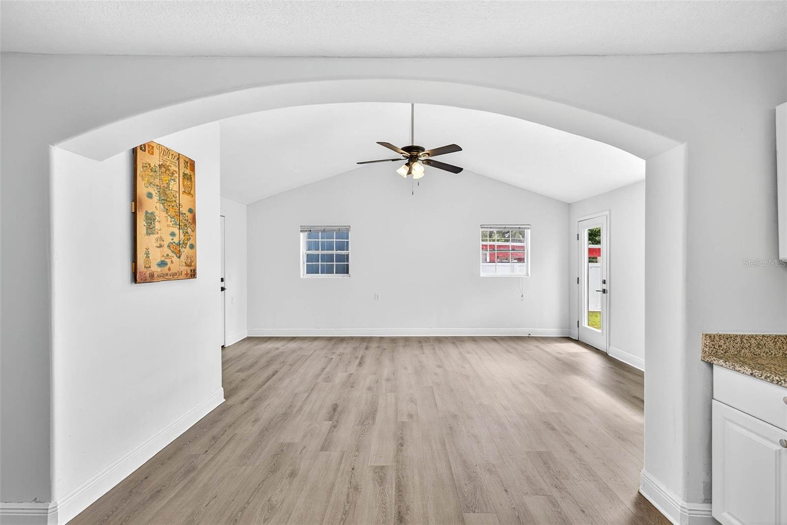 Image 10 of 25 For 10111 17th Street