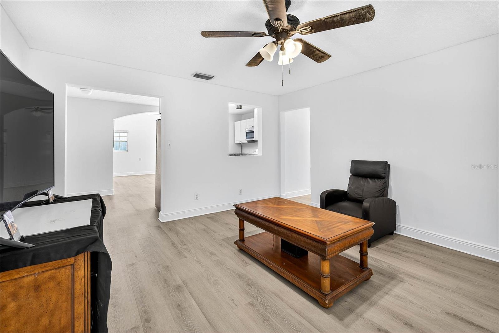 Image 6 of 25 For 10111 17th Street