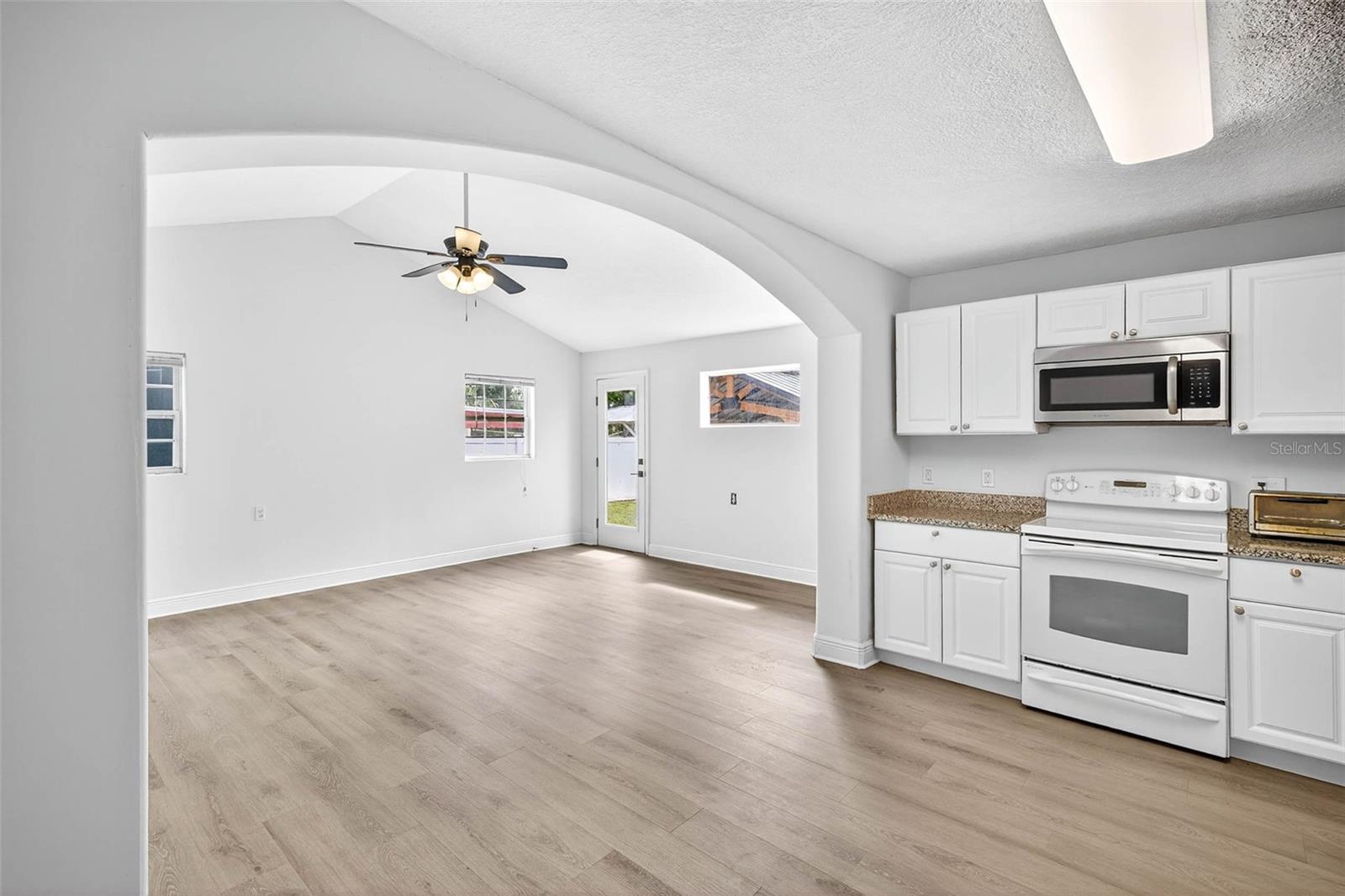 Image 8 of 25 For 10111 17th Street