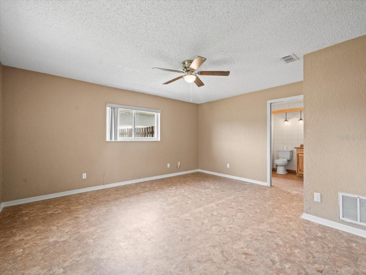 Image 22 of 43 For 9227 Nightingale Road