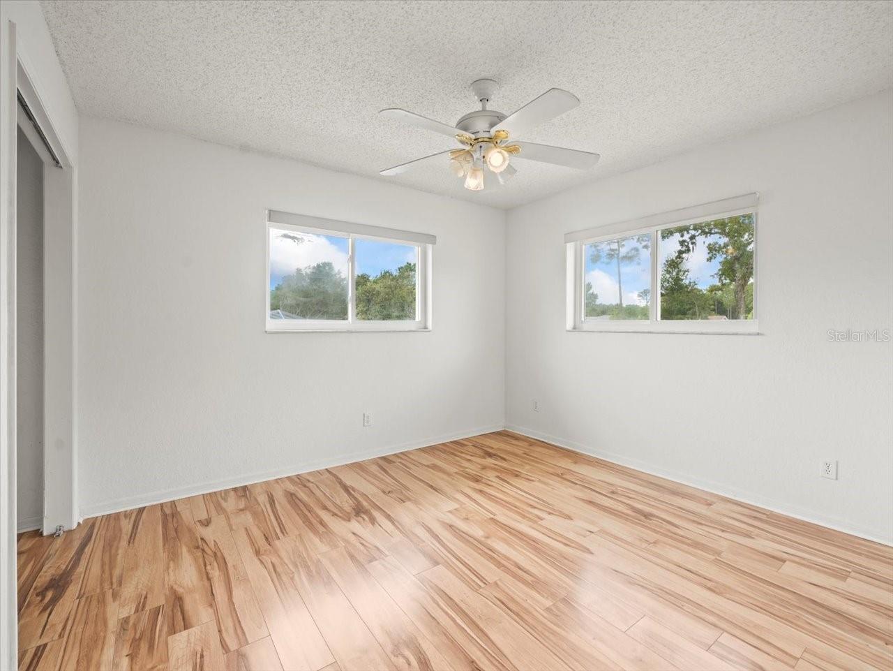 Image 31 of 43 For 9227 Nightingale Road