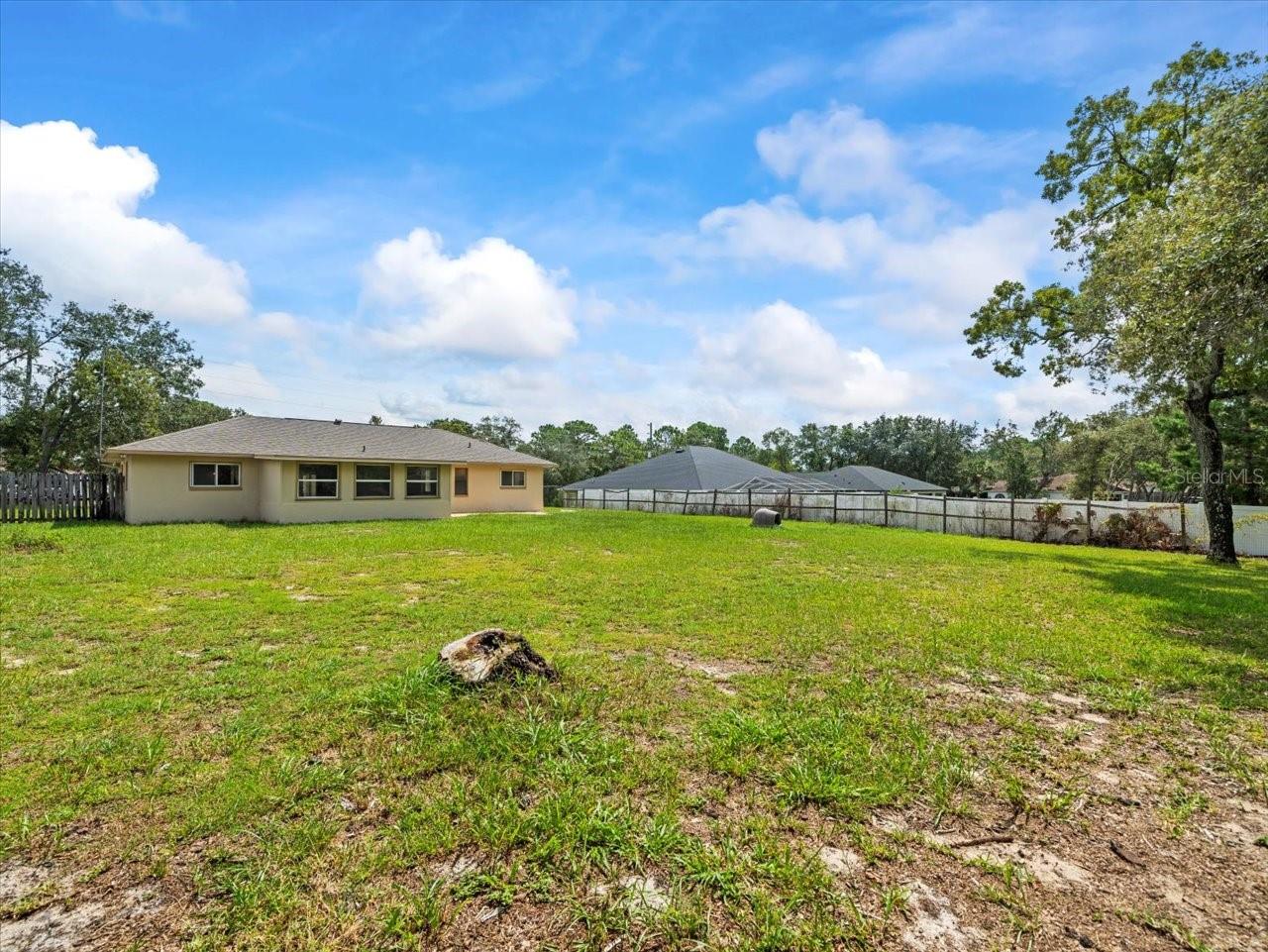 Image 42 of 43 For 9227 Nightingale Road