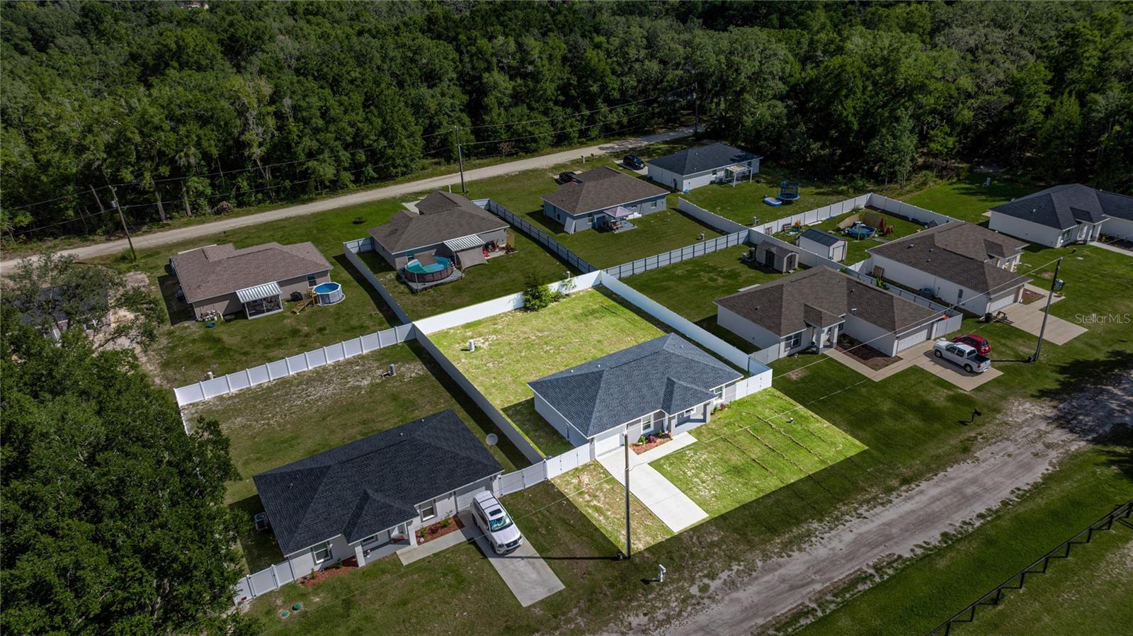 Image 34 of 38 For 13881 105 Place