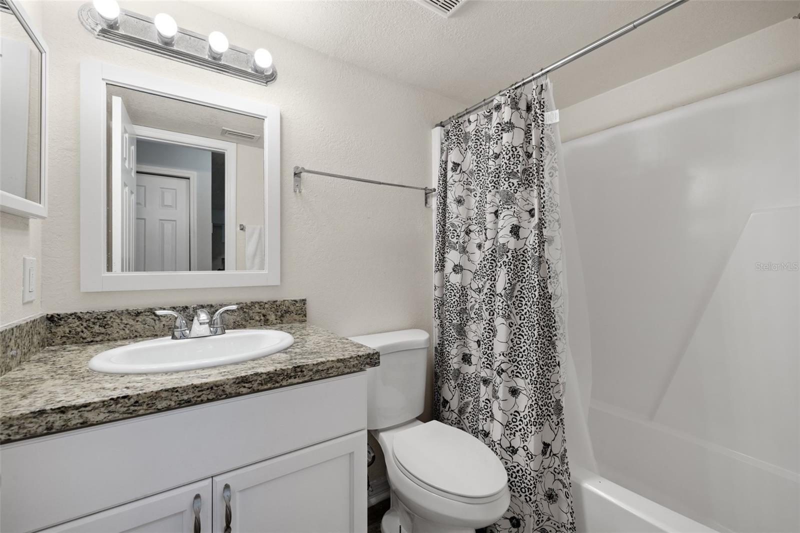 Image 10 of 23 For 209 Berry Tree Place