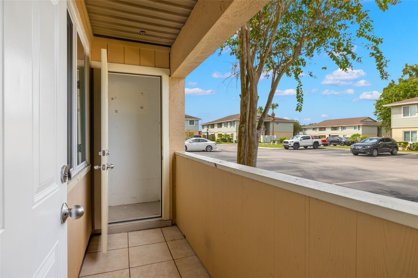 Image 13 of 23 For 209 Berry Tree Place