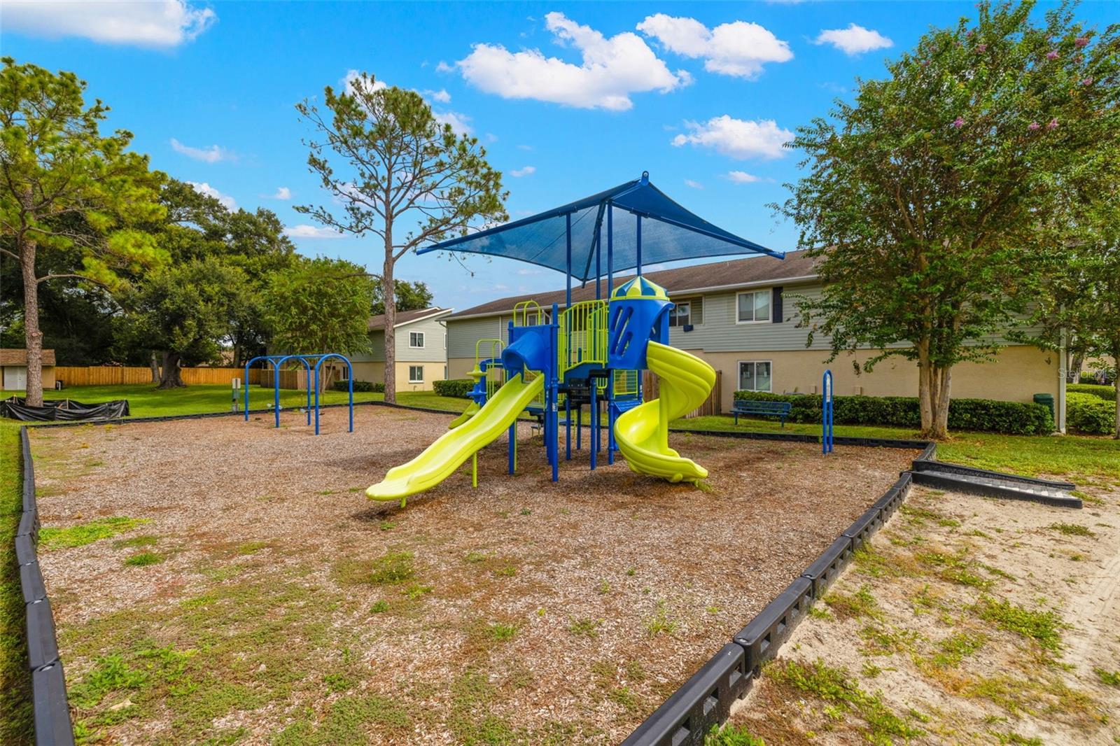 Image 15 of 23 For 209 Berry Tree Place