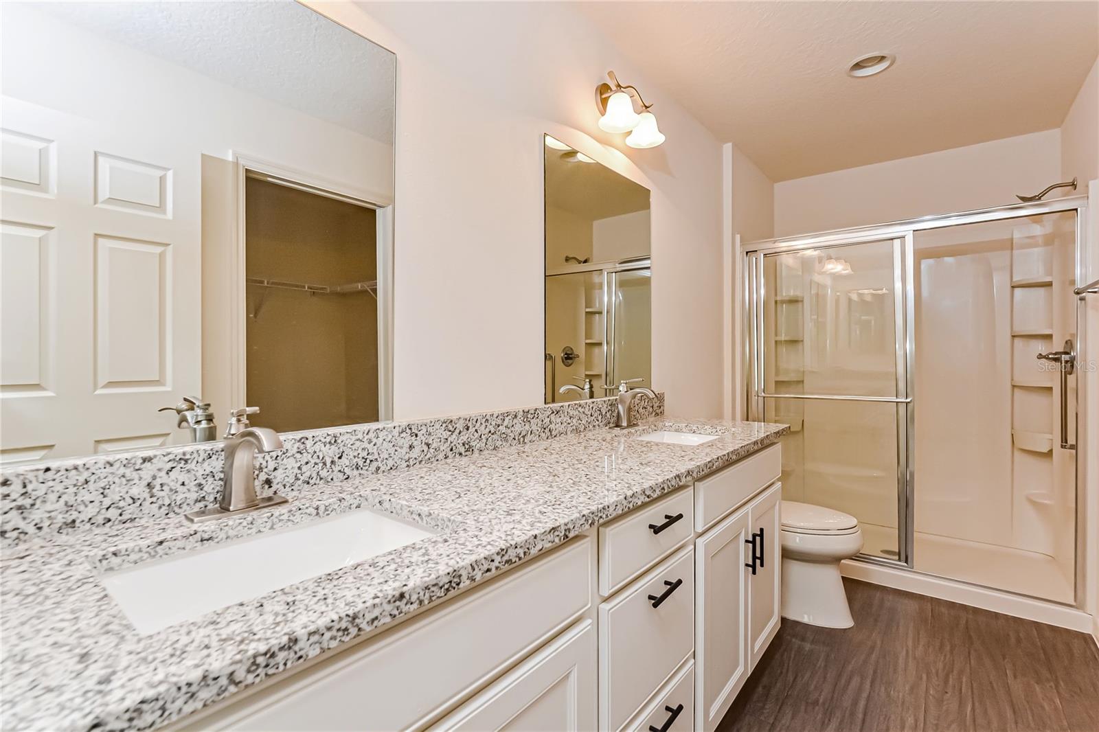 Image 11 of 16 For 2378 Hill Street