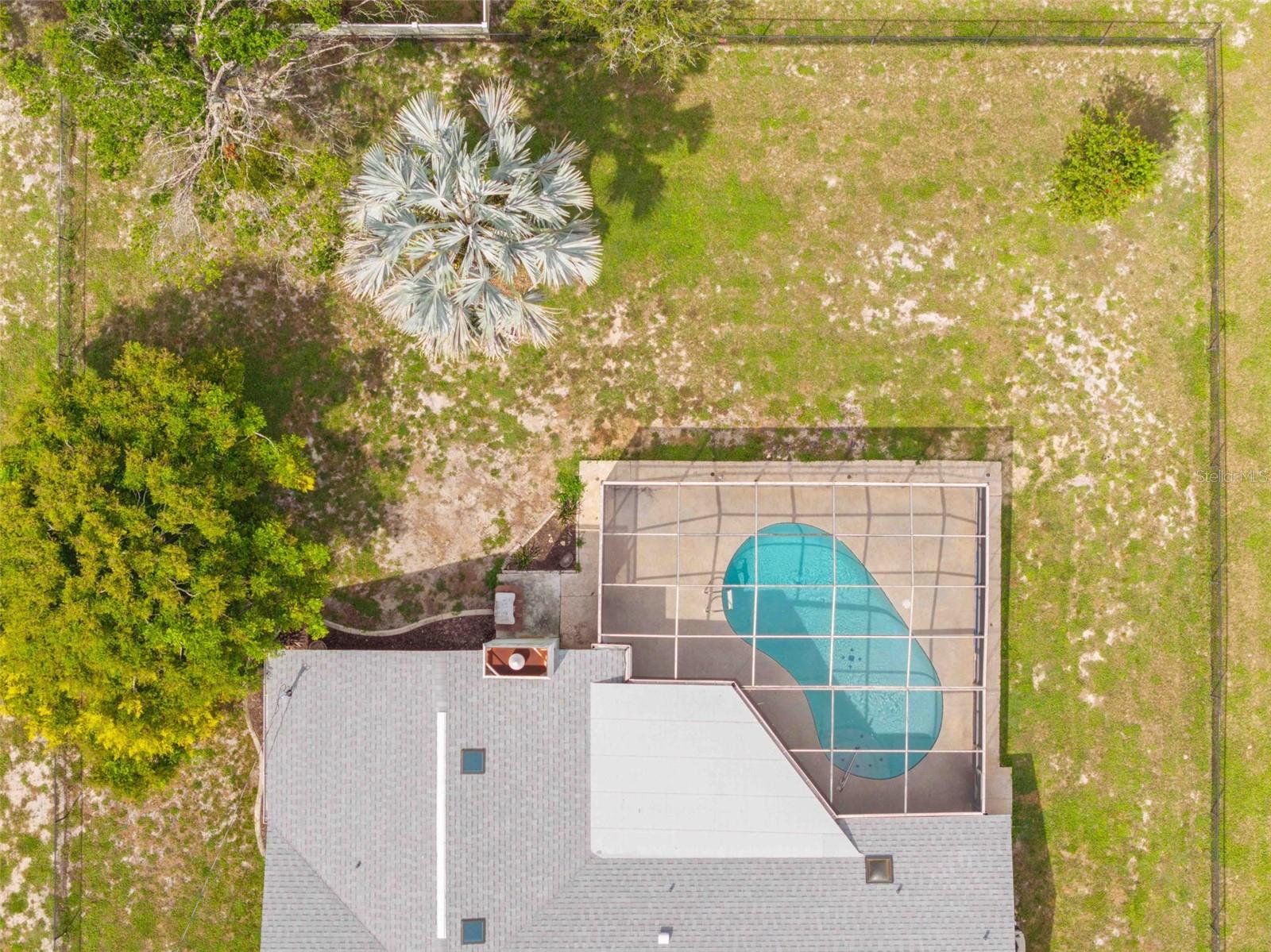 Image 17 of 60 For 9489 Northcliffe Boulevard