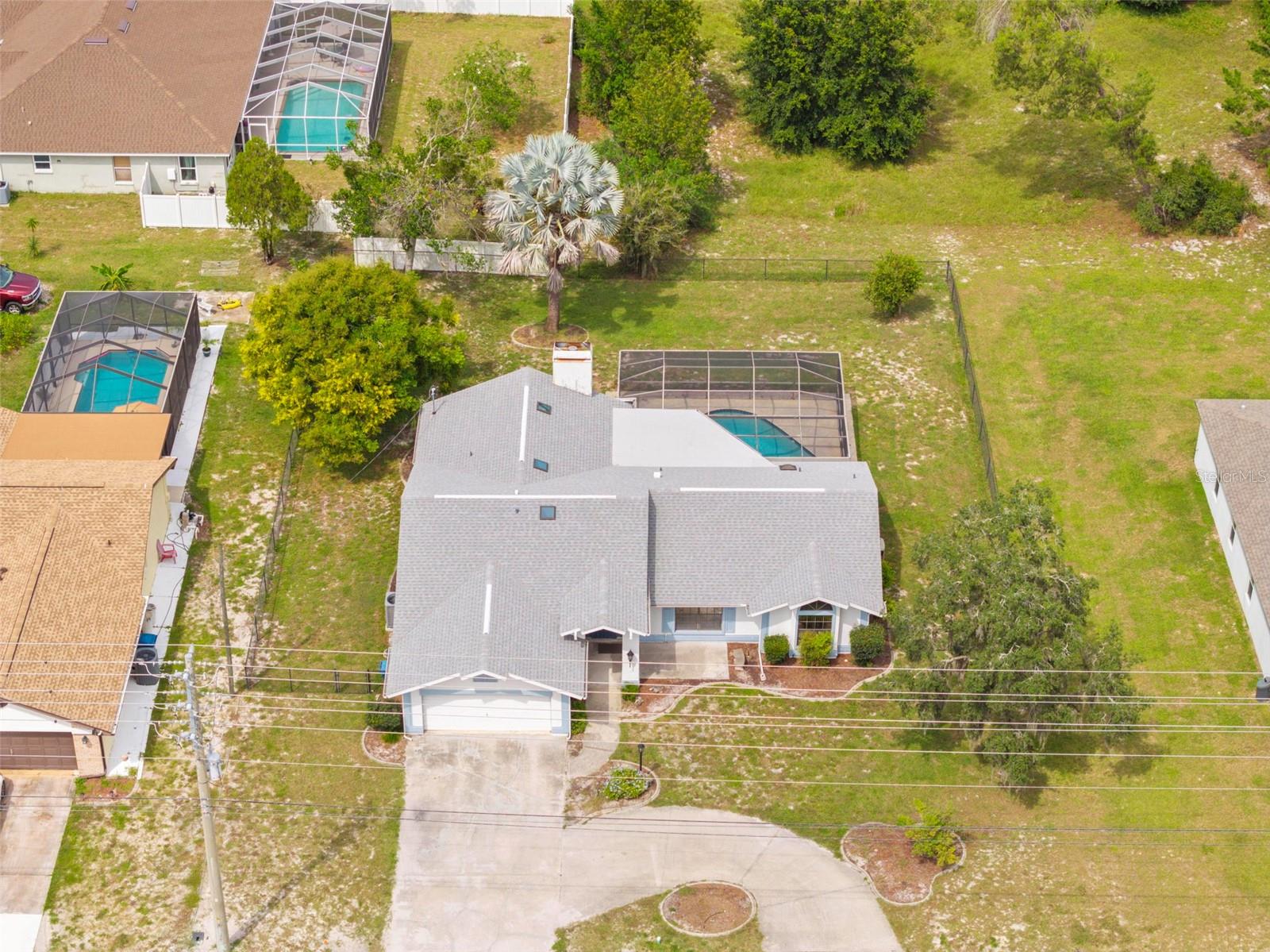 Image 38 of 60 For 9489 Northcliffe Boulevard