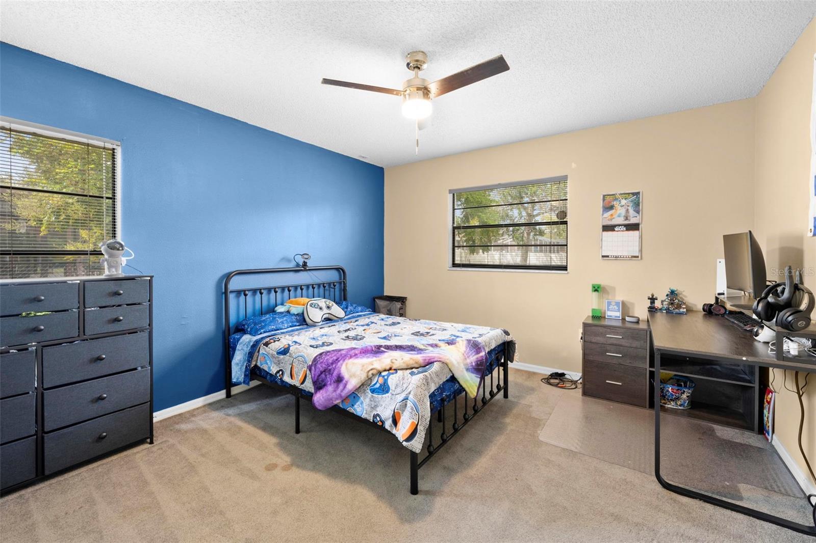 Image 42 of 60 For 9489 Northcliffe Boulevard