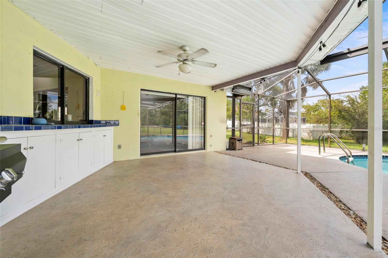 Image 49 of 60 For 9489 Northcliffe Boulevard