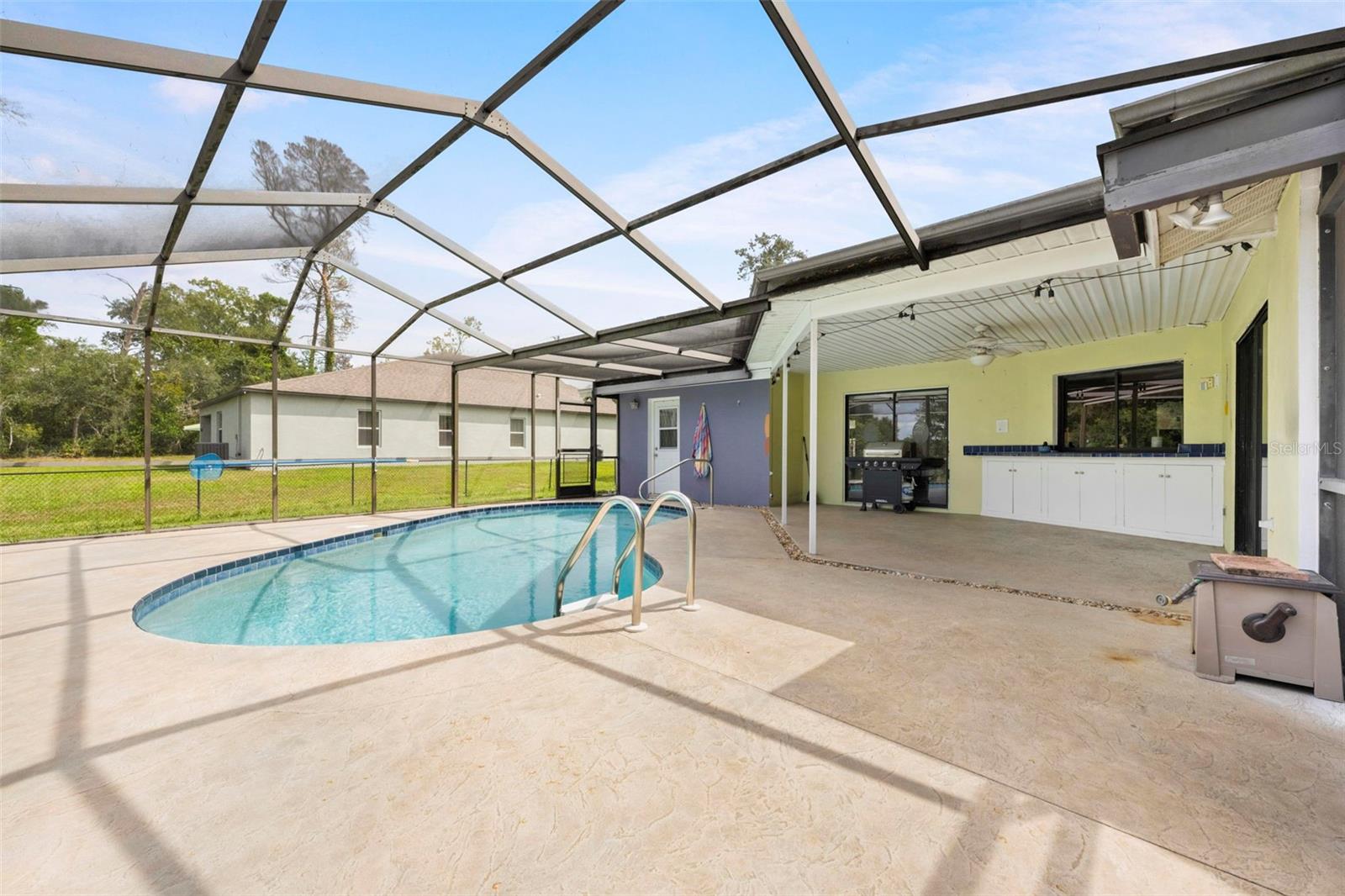 Image 50 of 60 For 9489 Northcliffe Boulevard
