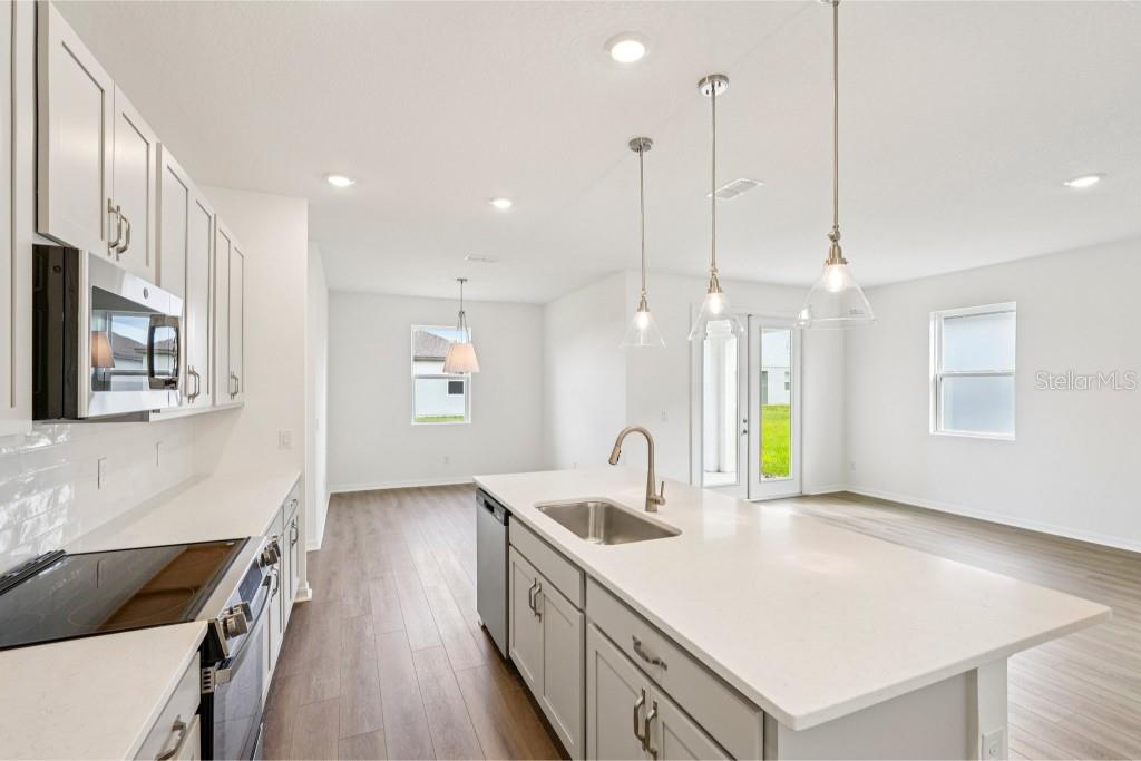 Image 10 of 38 For 5709 Haystack Drive