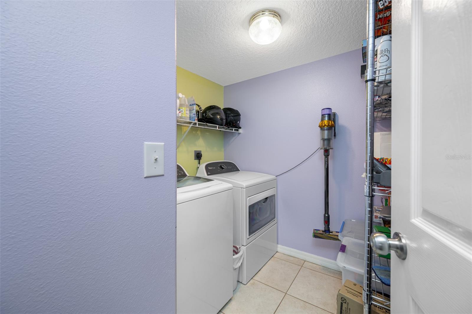 Image 19 of 34 For 6807 Court Drive