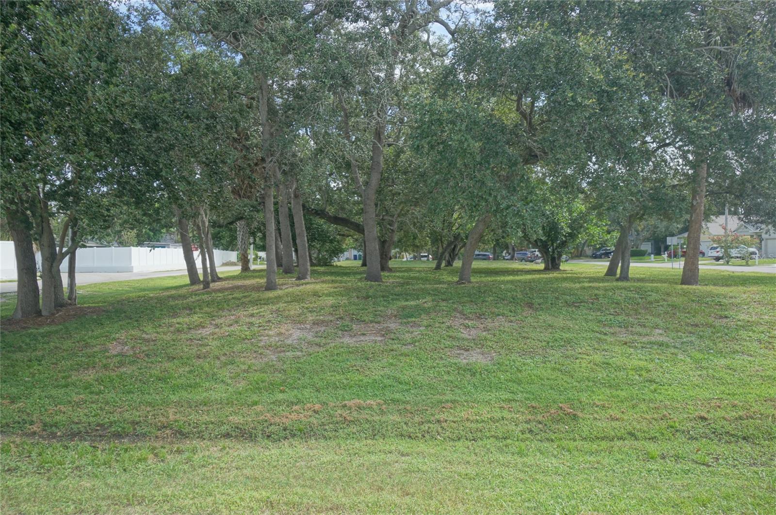 Image 33 of 34 For 6807 Court Drive