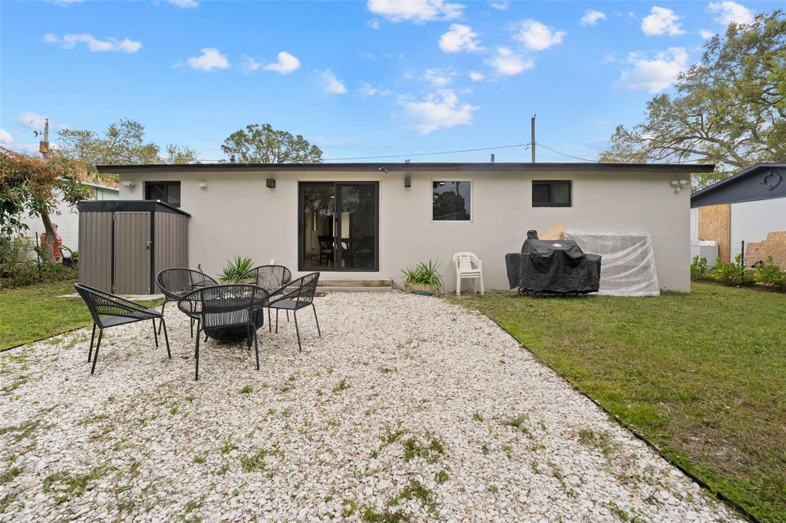 Image 23 of 27 For 8835 Patterson Street