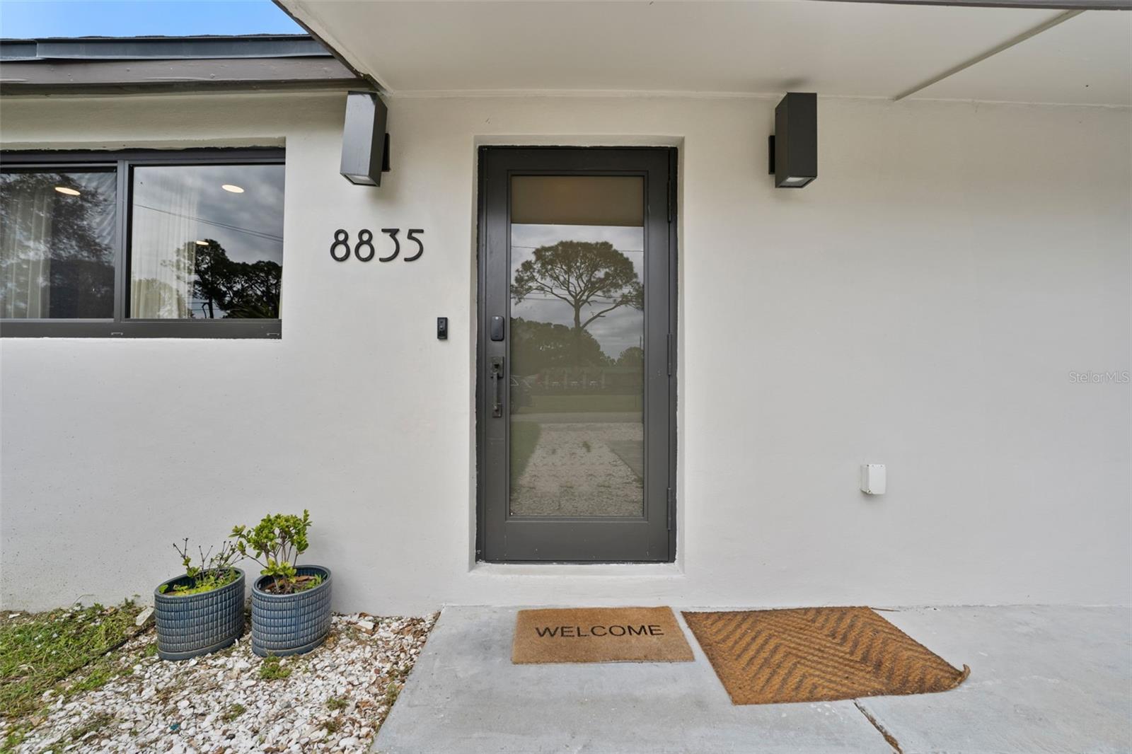 Image 5 of 27 For 8835 Patterson Street