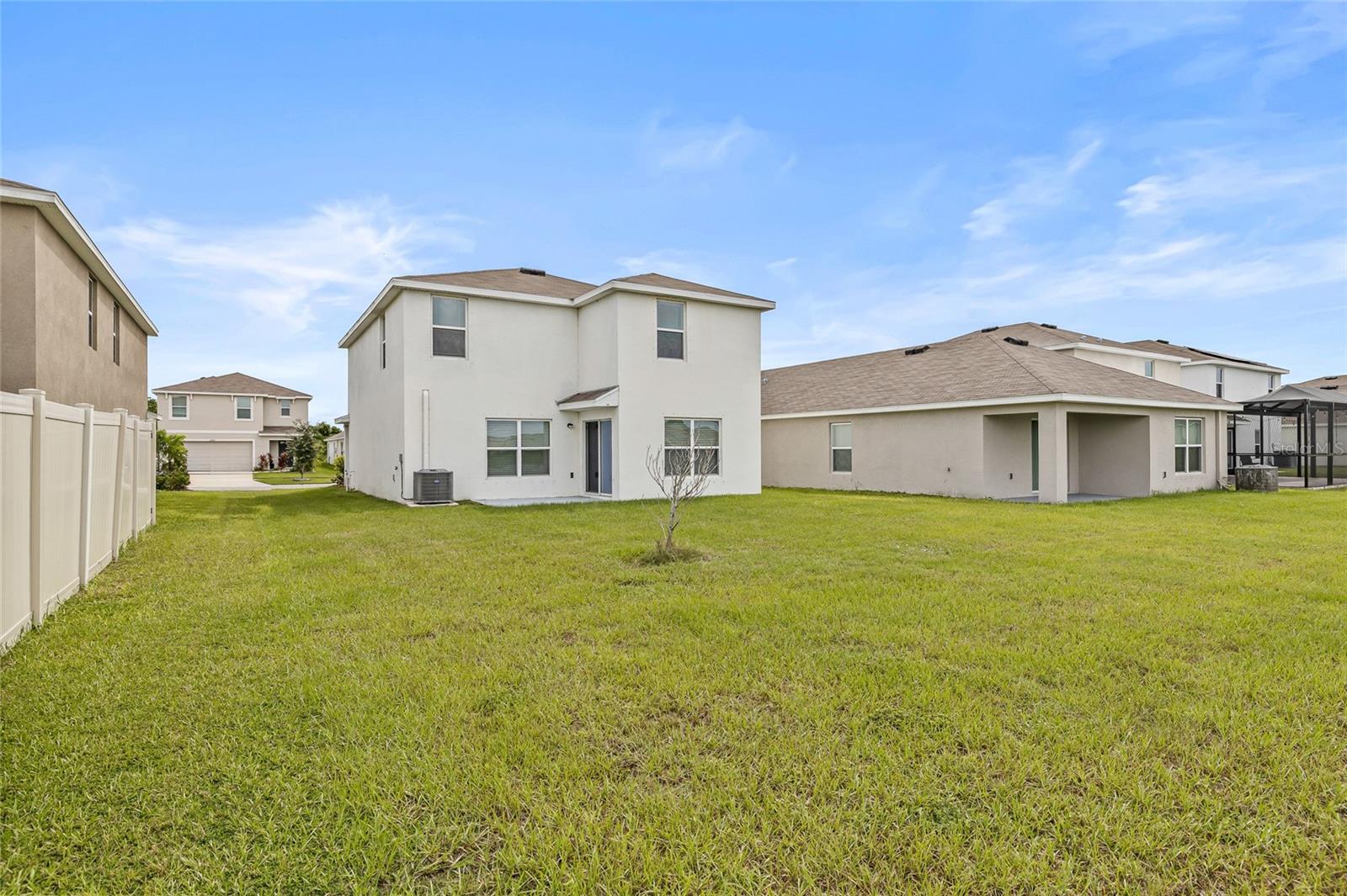 Image 41 of 65 For 16847 Delia Street