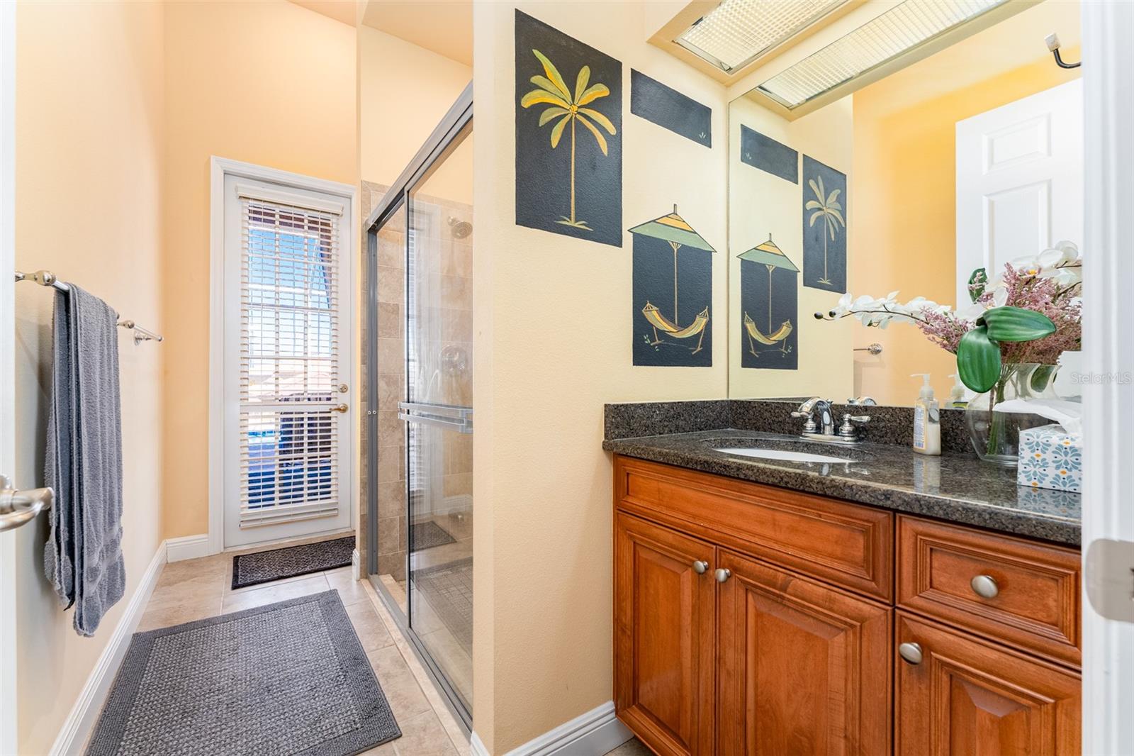 Image 26 of 71 For 825 Birdie Way