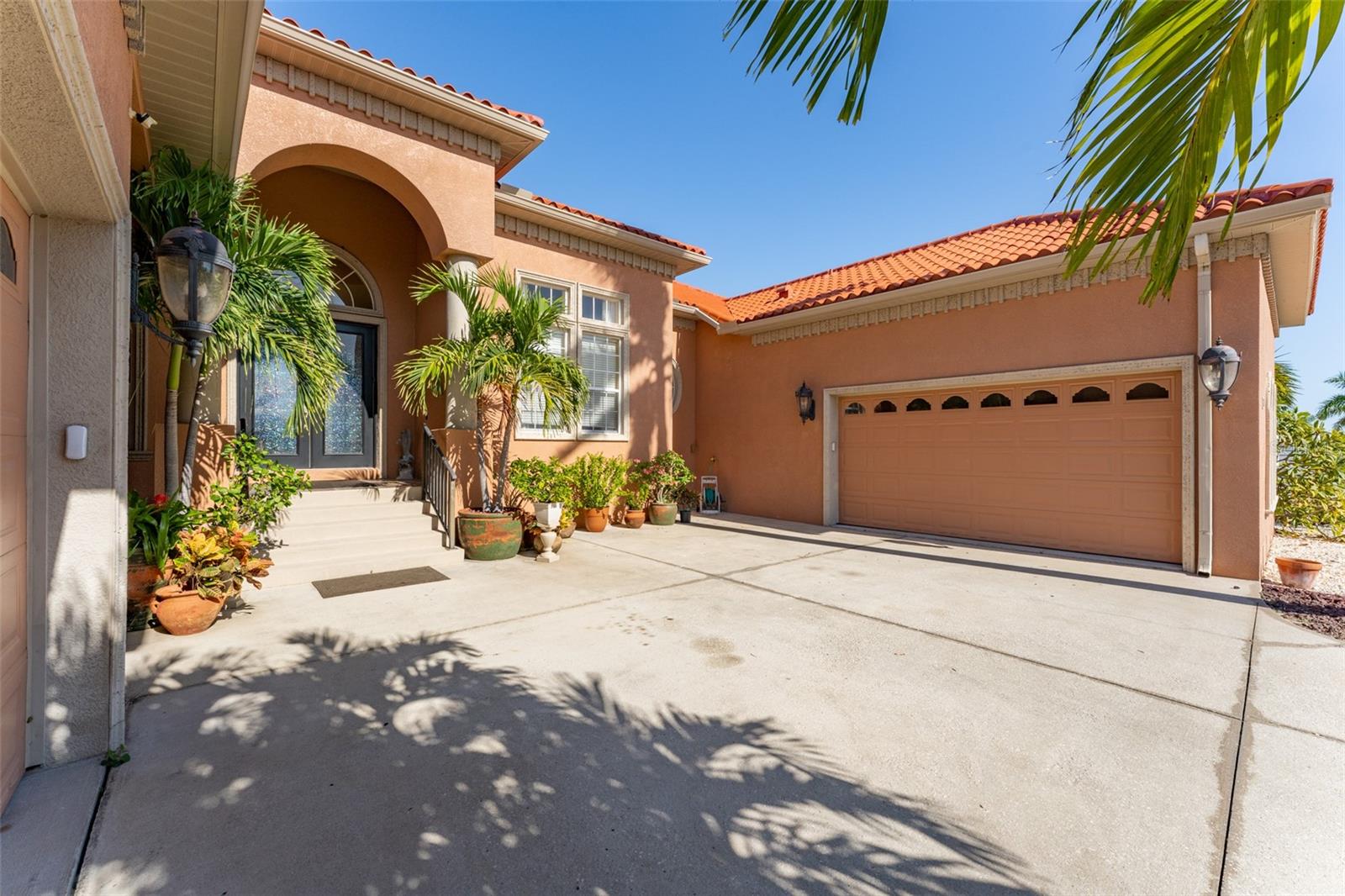 Image 68 of 71 For 825 Birdie Way