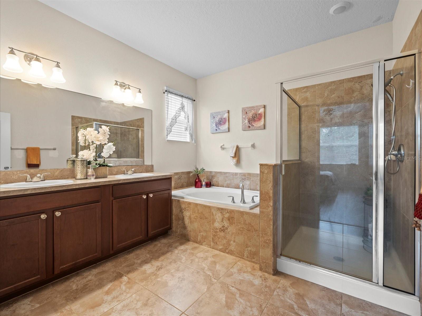 Image 30 of 45 For 12722 Drakefield Drive