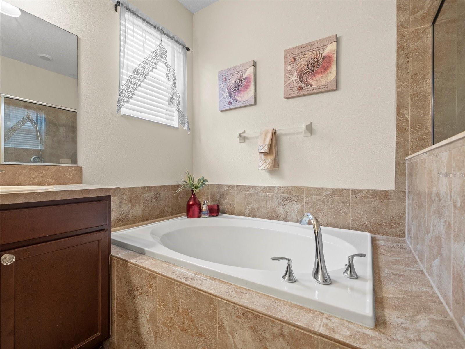 Image 31 of 45 For 12722 Drakefield Drive
