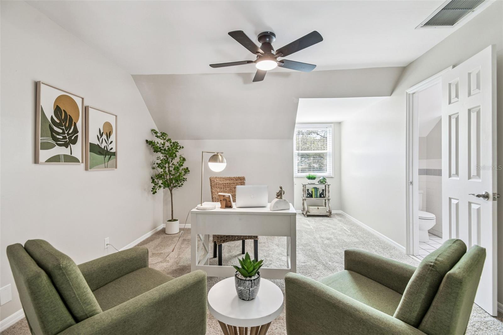 Image 41 of 67 For 32901 Knollwood Lane