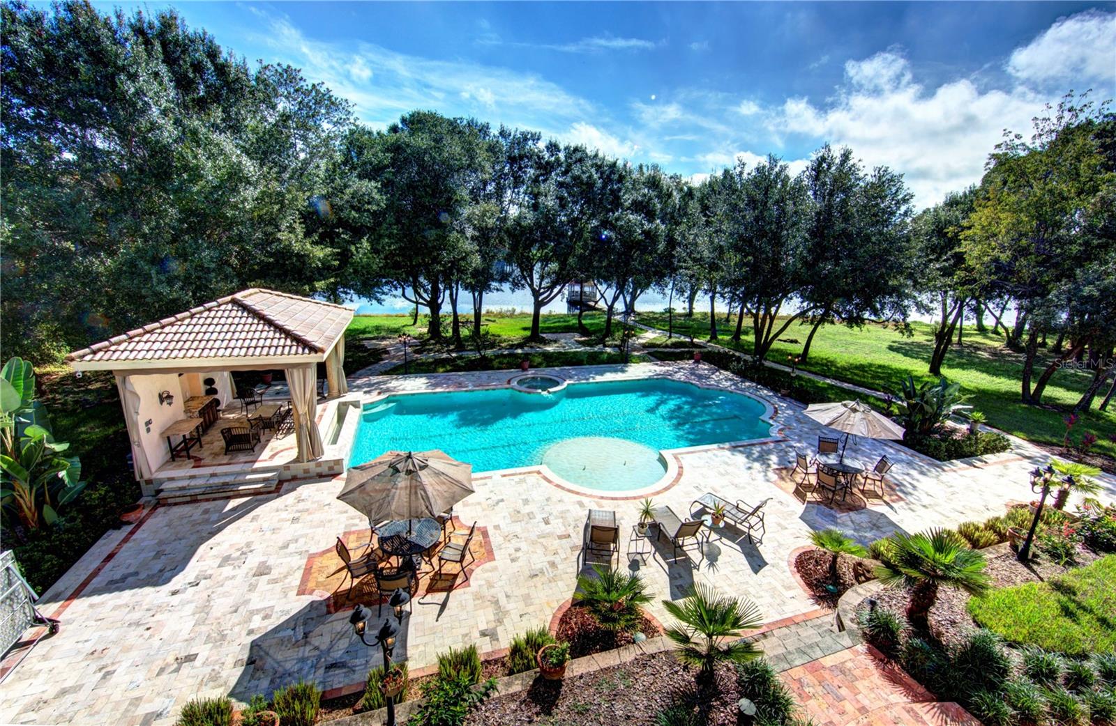 Image 37 of 61 For 117 Bellamere Palms Court