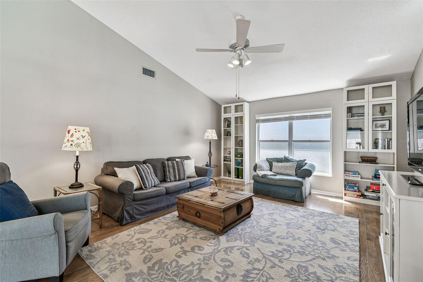 Image 16 of 57 For 9210 Dayflower Drive