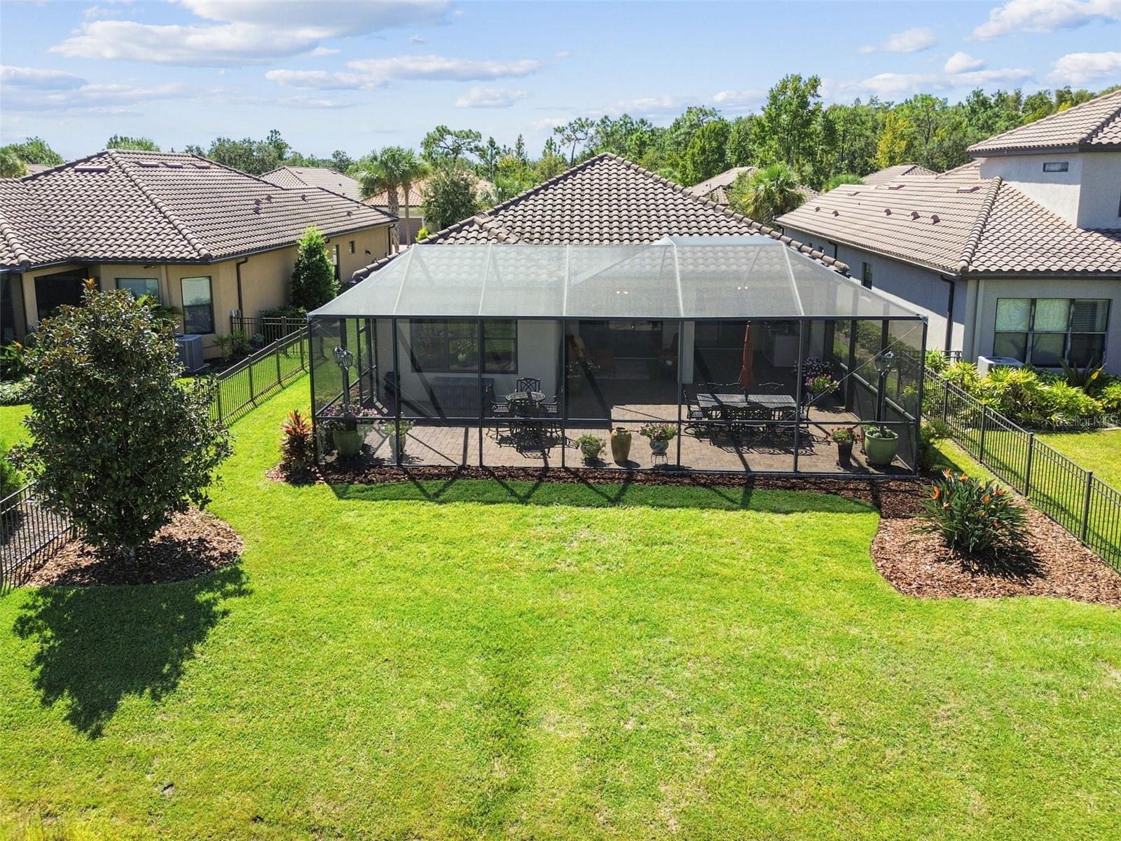 Image 17 of 70 For 8548 Grand Alberato Road