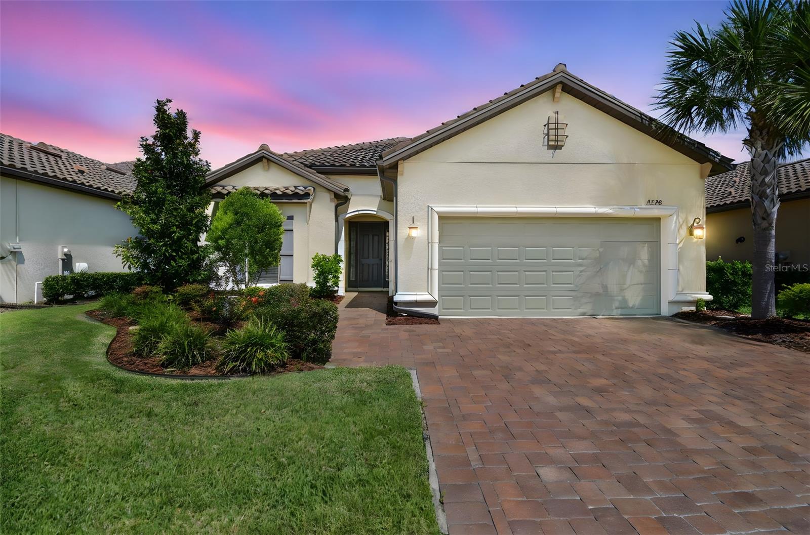 Image 21 of 70 For 8548 Grand Alberato Road