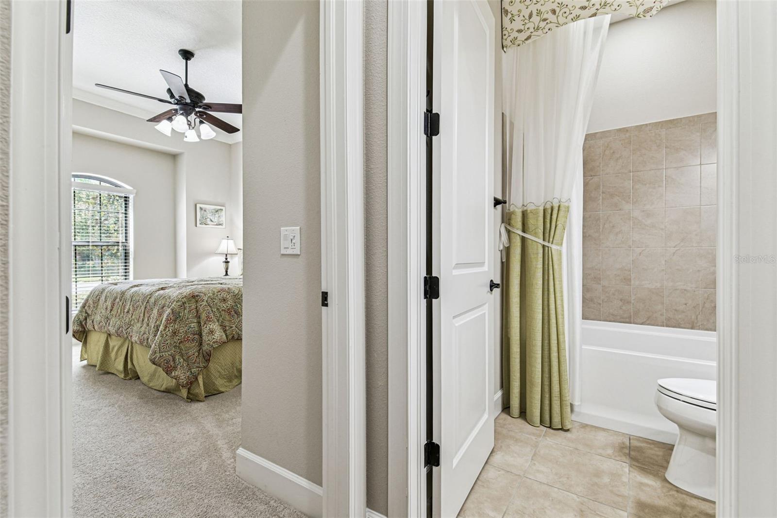 Image 24 of 70 For 8548 Grand Alberato Road