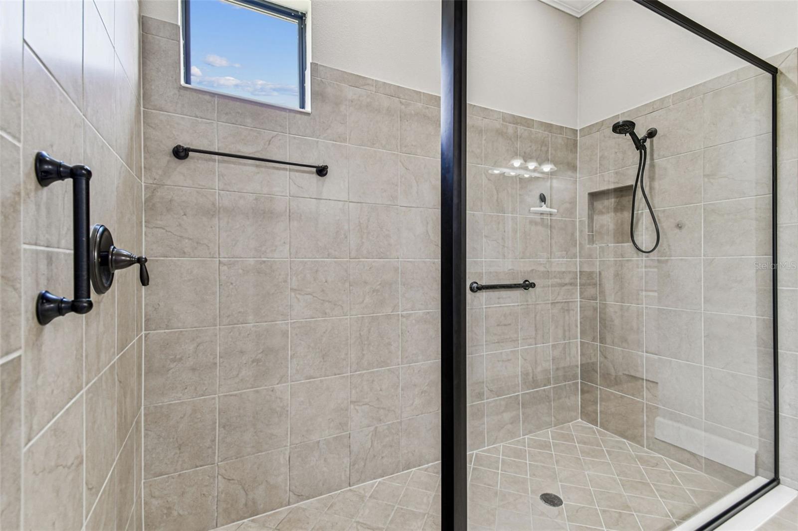 Image 43 of 70 For 8548 Grand Alberato Road