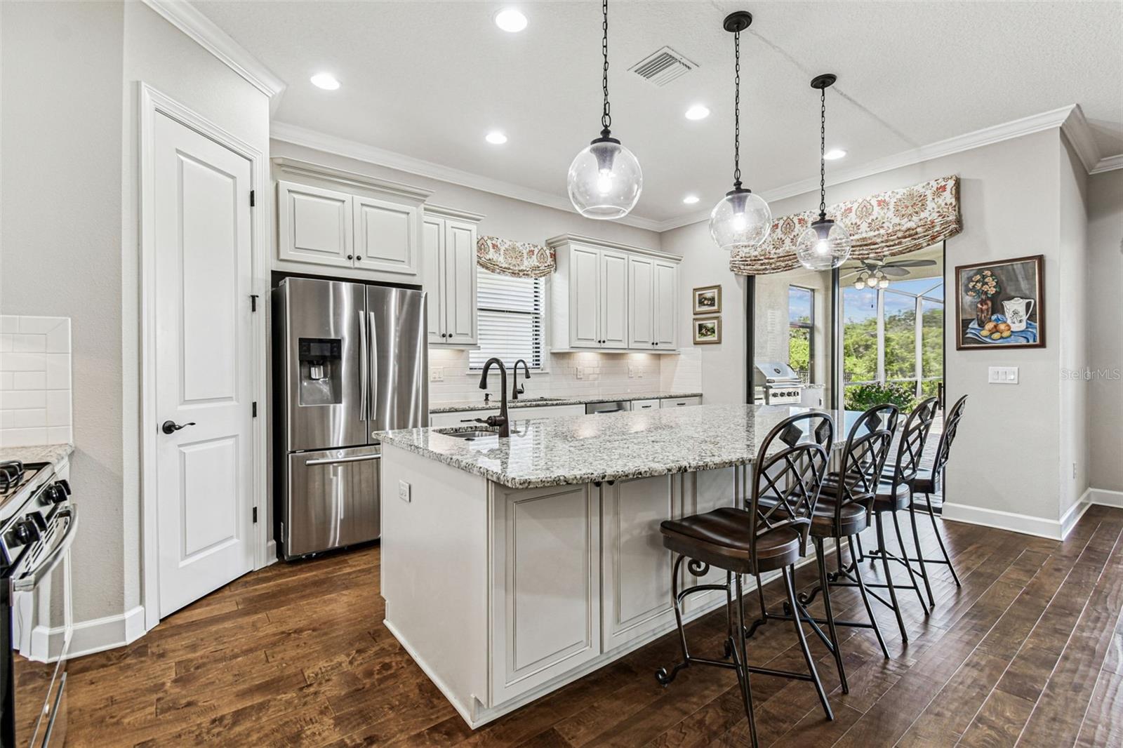 Image 5 of 70 For 8548 Grand Alberato Road