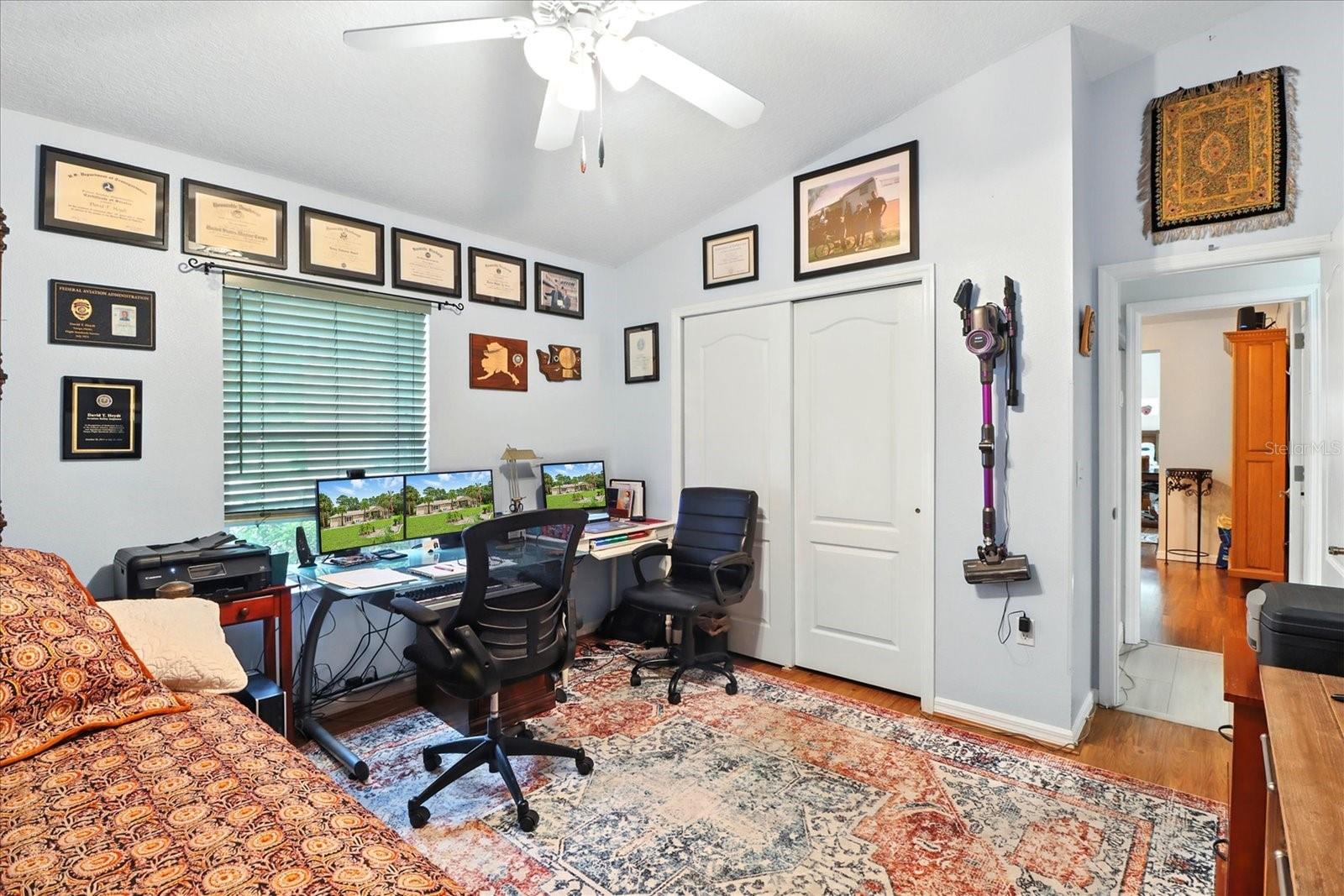 Listing photo id 26 for 5245 Allamandra Drive