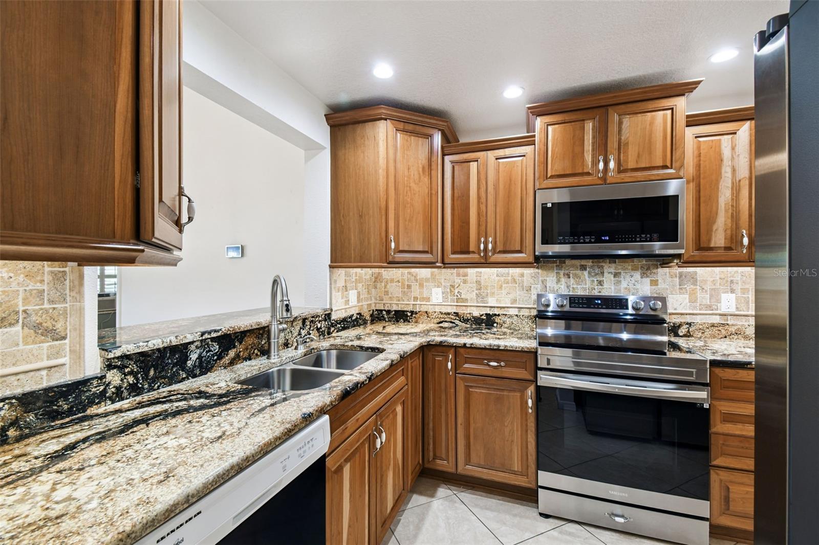 Image 7 of 41 For 11604 Pear Tree Drive