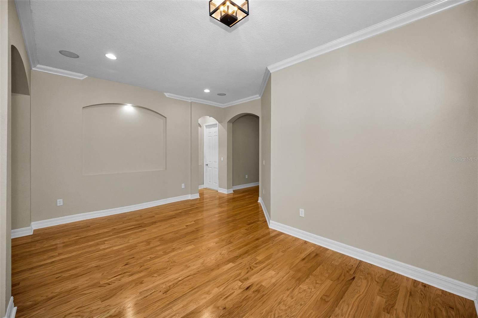 Image 3 of 52 For 11525 Meridian Point Drive